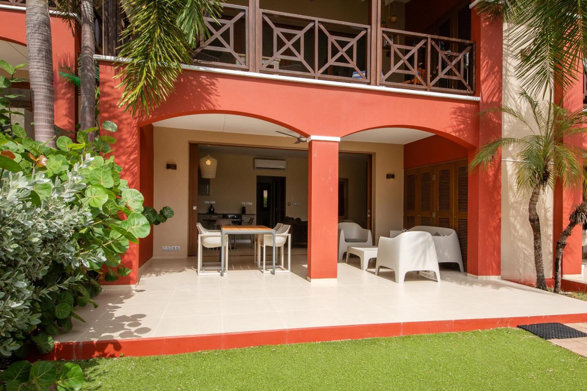 Spanish Water View Apartments - Jan Thiel Area 빌렘스타트 외부 사진