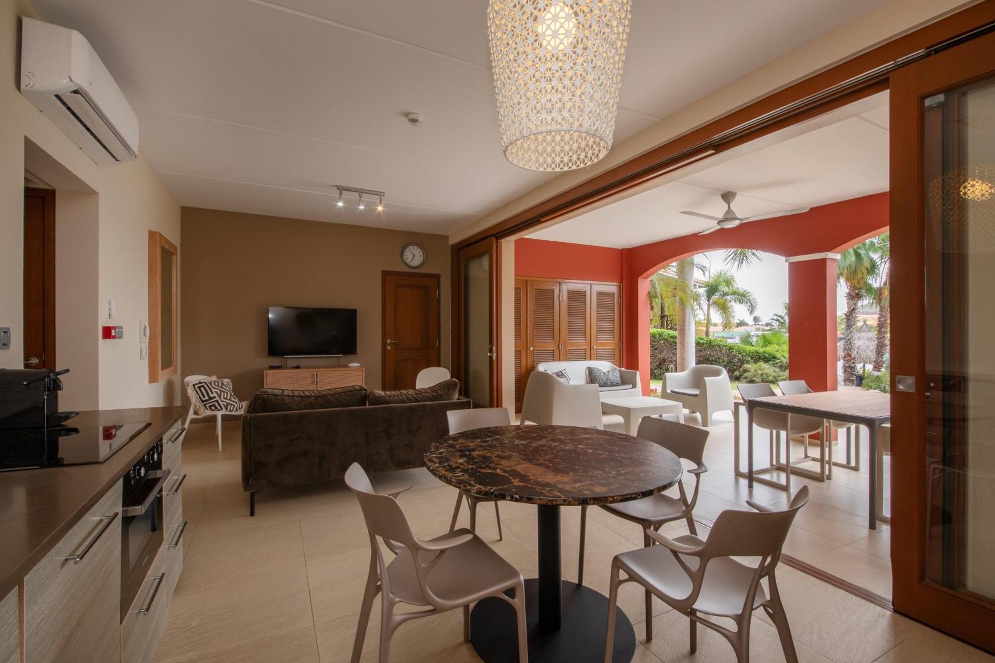 Spanish Water View Apartments - Jan Thiel Area 빌렘스타트 객실 사진