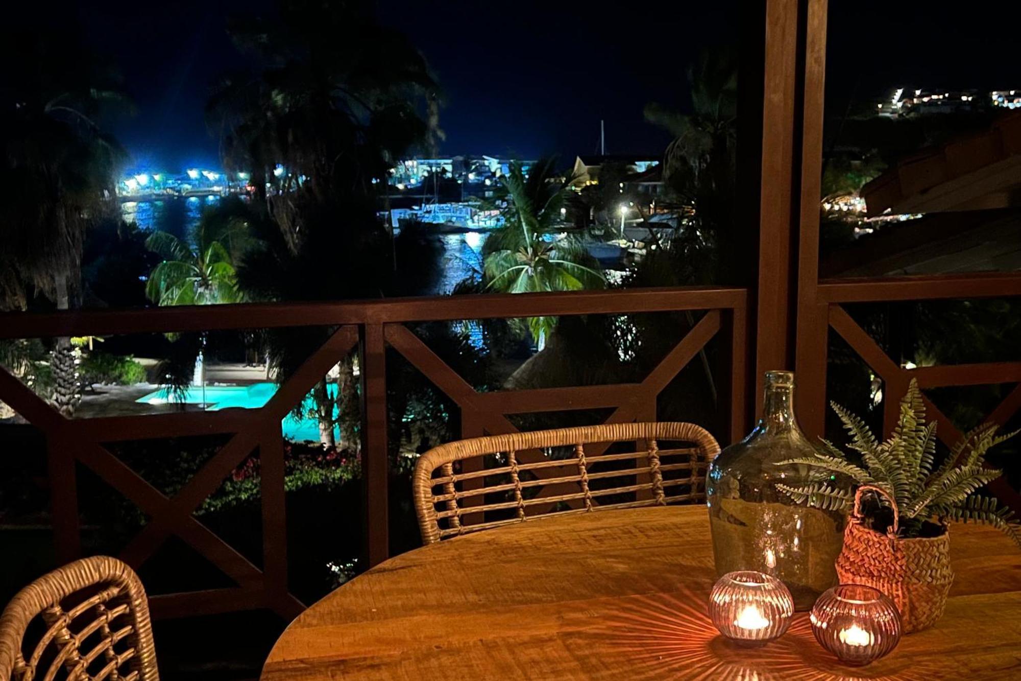 Spanish Water View Apartments - Jan Thiel Area 빌렘스타트 객실 사진