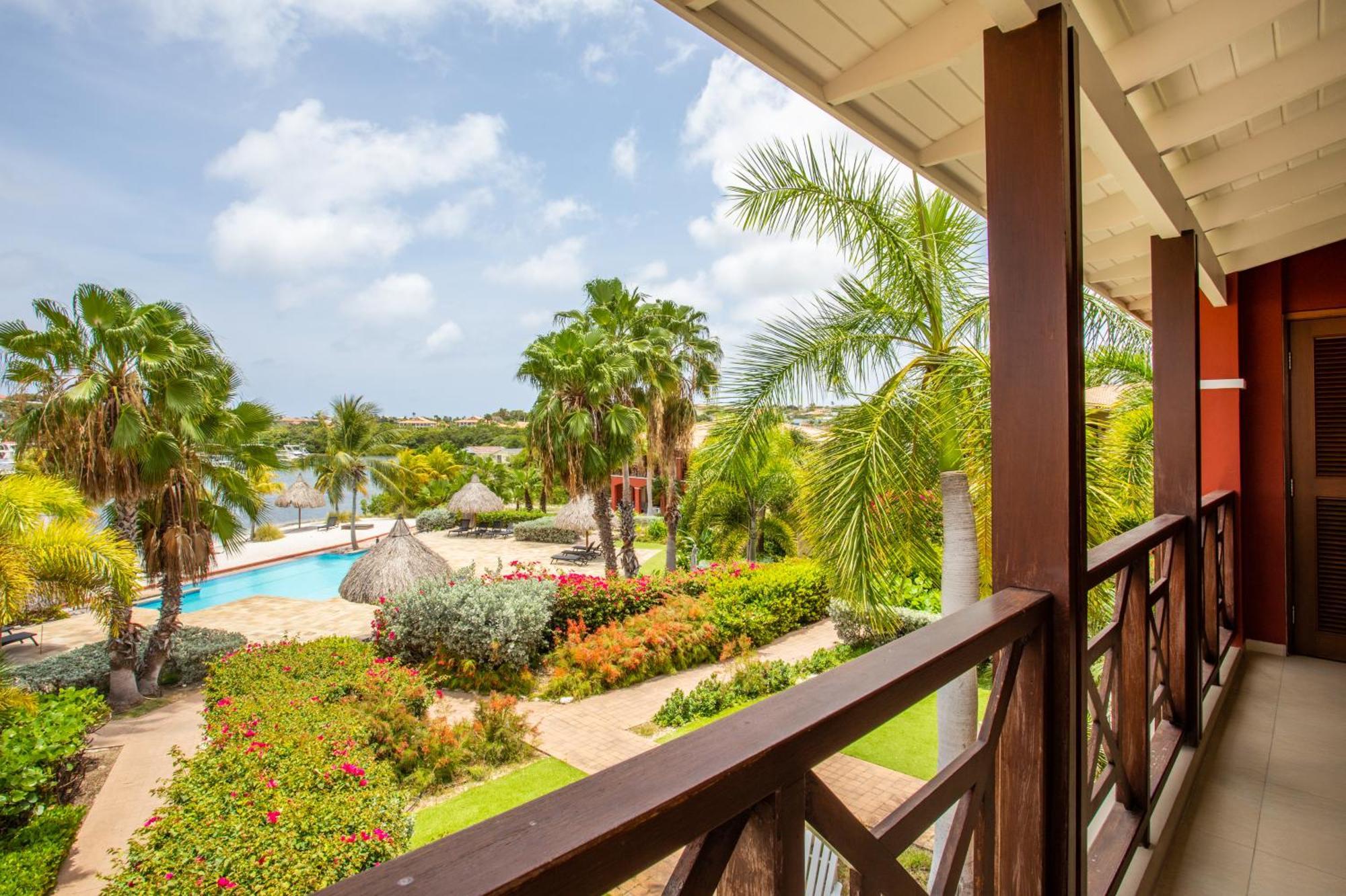Spanish Water View Apartments - Jan Thiel Area 빌렘스타트 객실 사진